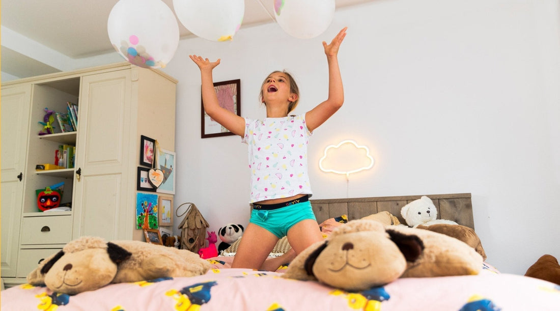 Dryly® bedwetting alarm with you out of bed - Dryly®